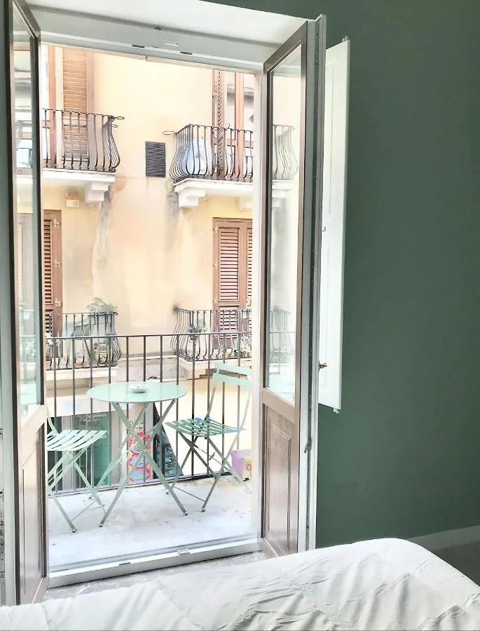 Melina Central Apartment Taormina 0*,